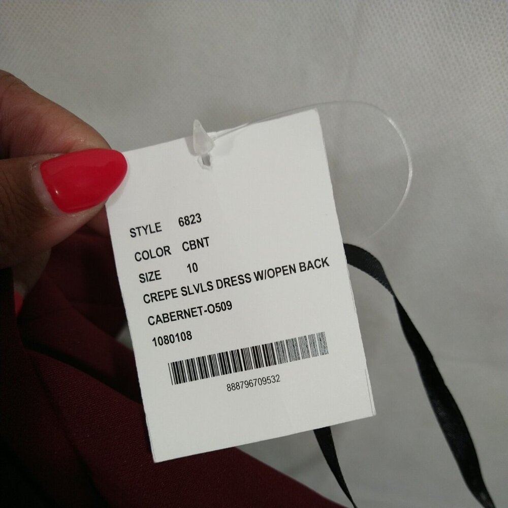 After Six Crepe Sleeveless Dress Women Size 10 Burgundy Red Pockets SAMPLE - NEW - Picture 8 of 9